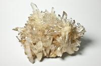 M 01518
<br/>
Bergkristal
<br/>
<em></em>